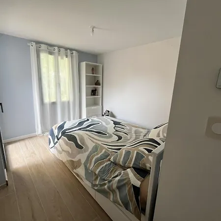 Maison Climatisee Proche - 6 Pers. - Fr-1-309-579 Holiday home